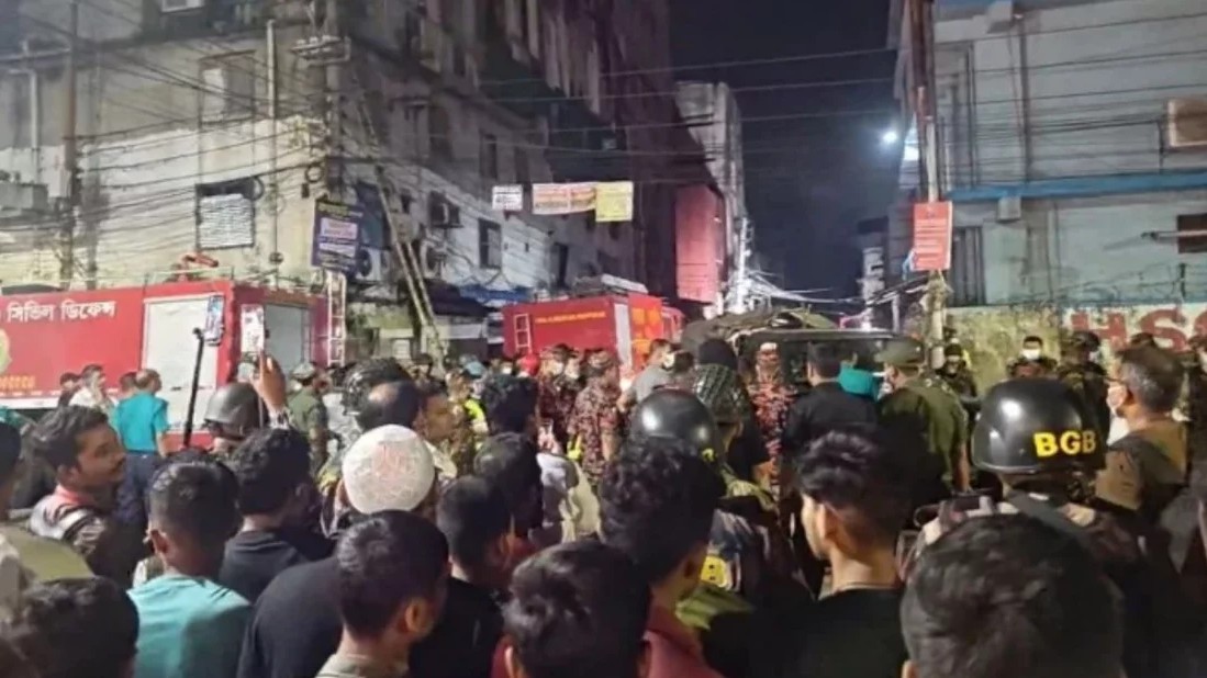 মিরপুর অগ্নিকাণ্ডে এখনো নিখোঁজ ১৩ জন
